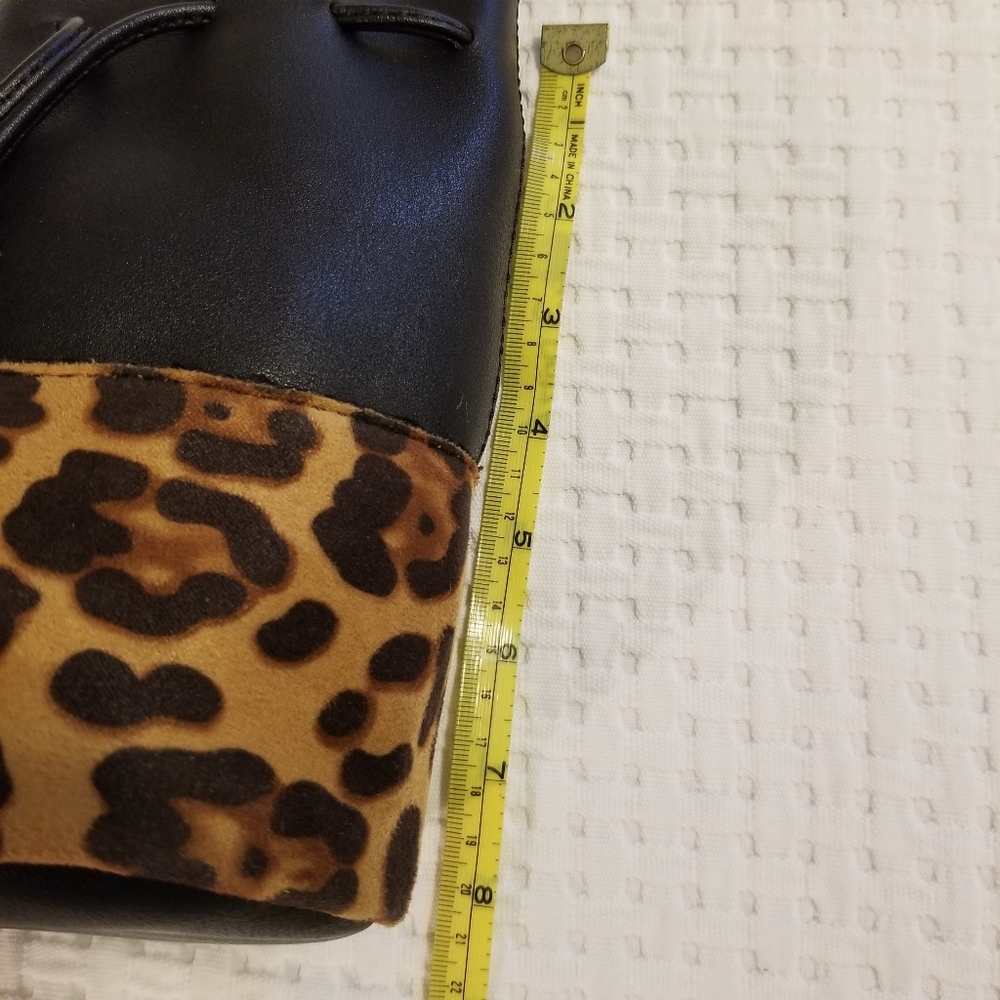 Wild Fable Mini Drawstring Bucket Purse - Picture 7 of 8